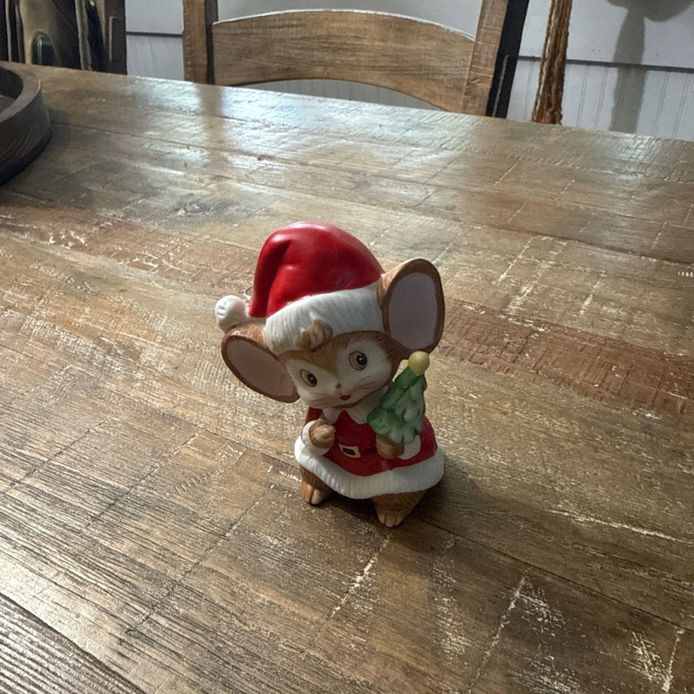 Homco Red and White Santa Mouse Figurine